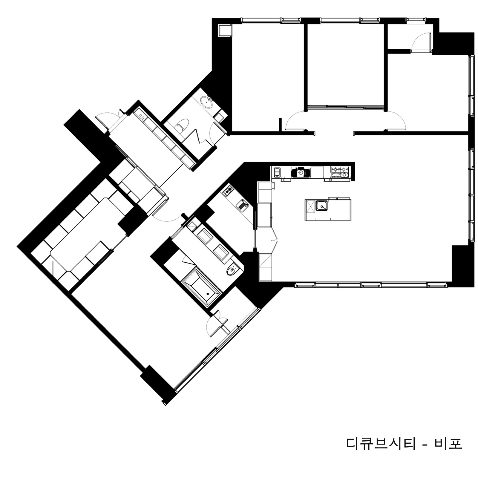 기존 평면입니다. 거실과 식탁이 있는데 가족실이 따로 있었습니다.